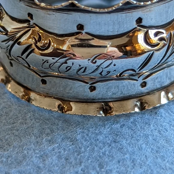 Antique (1903) Sterling Silver Napkins Ring - Picture 3 of 7